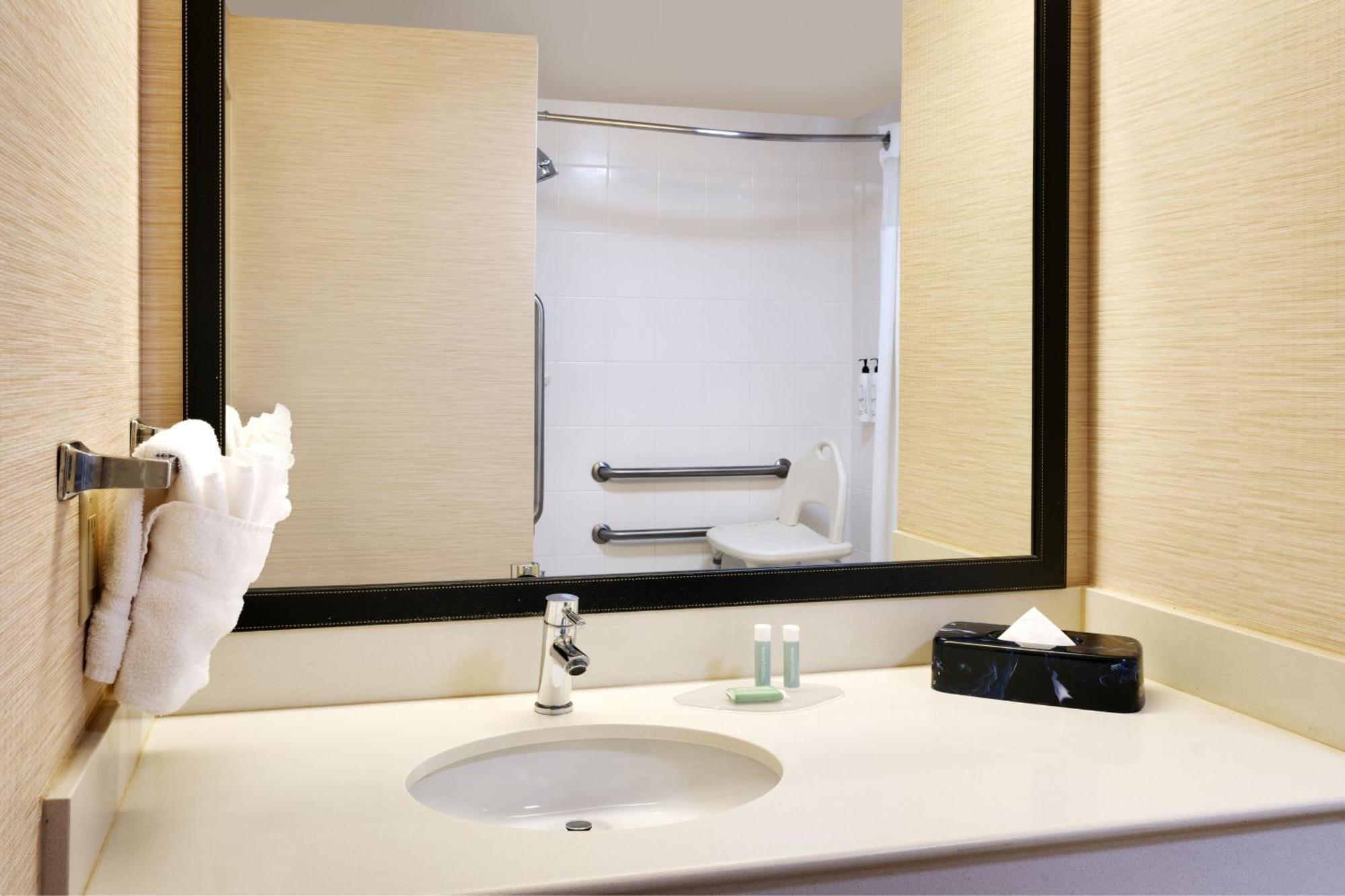 Fairfield Inn By Marriott Lexington Park Patuxent River Naval Air Station Bagian luar foto