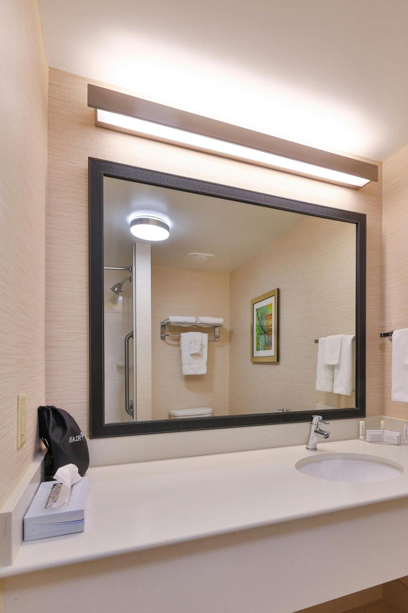 Fairfield Inn By Marriott Lexington Park Patuxent River Naval Air Station Bagian luar foto