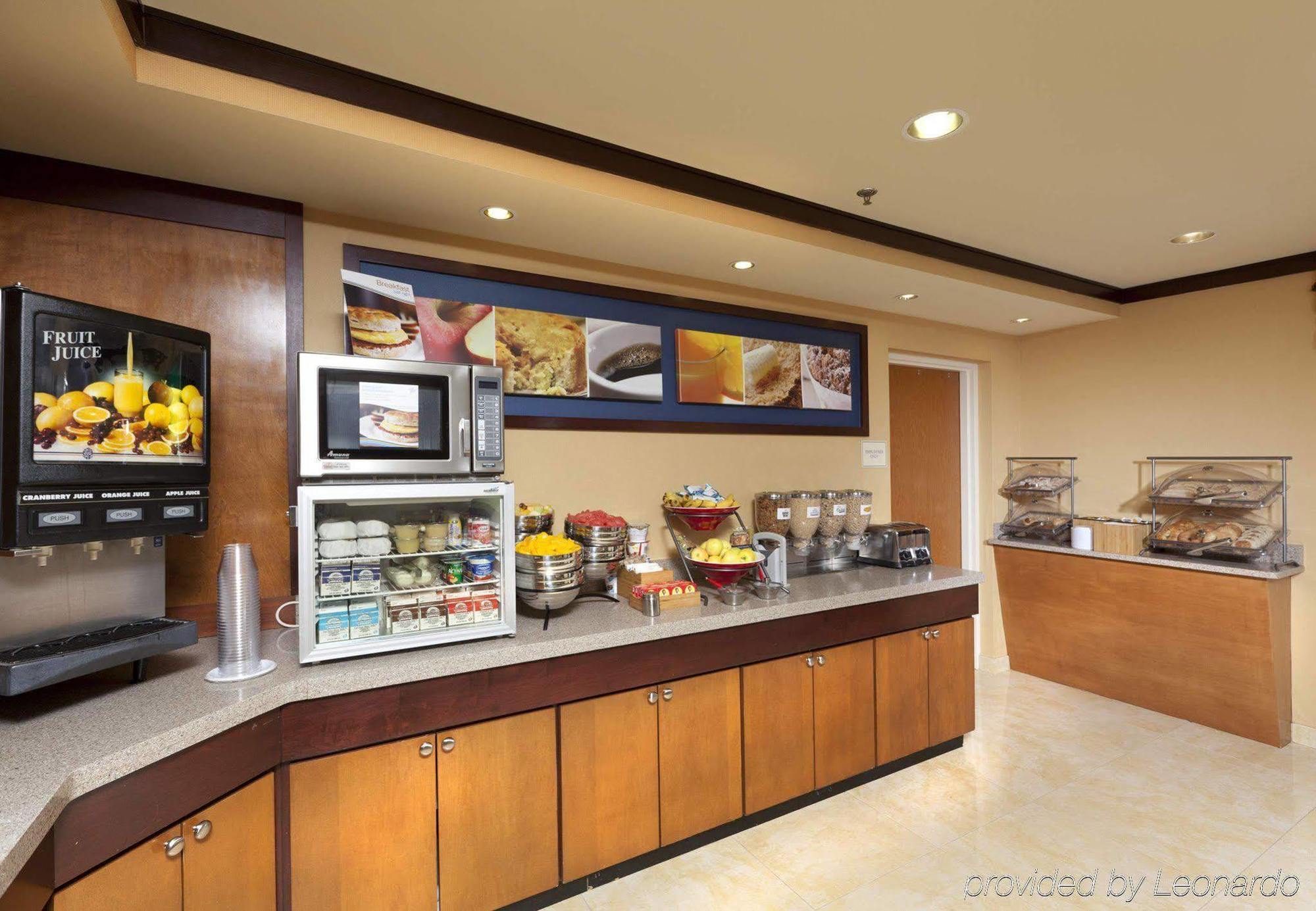 Fairfield Inn By Marriott Lexington Park Patuxent River Naval Air Station Restoran foto