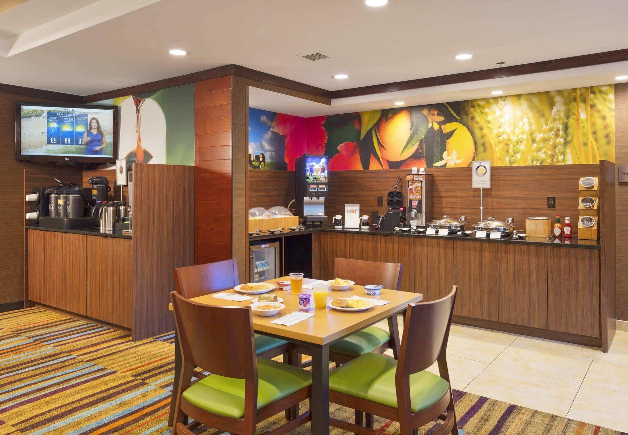 Fairfield Inn By Marriott Lexington Park Patuxent River Naval Air Station Bagian luar foto